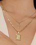 Set de 2 Collares con Inicial y Cruz