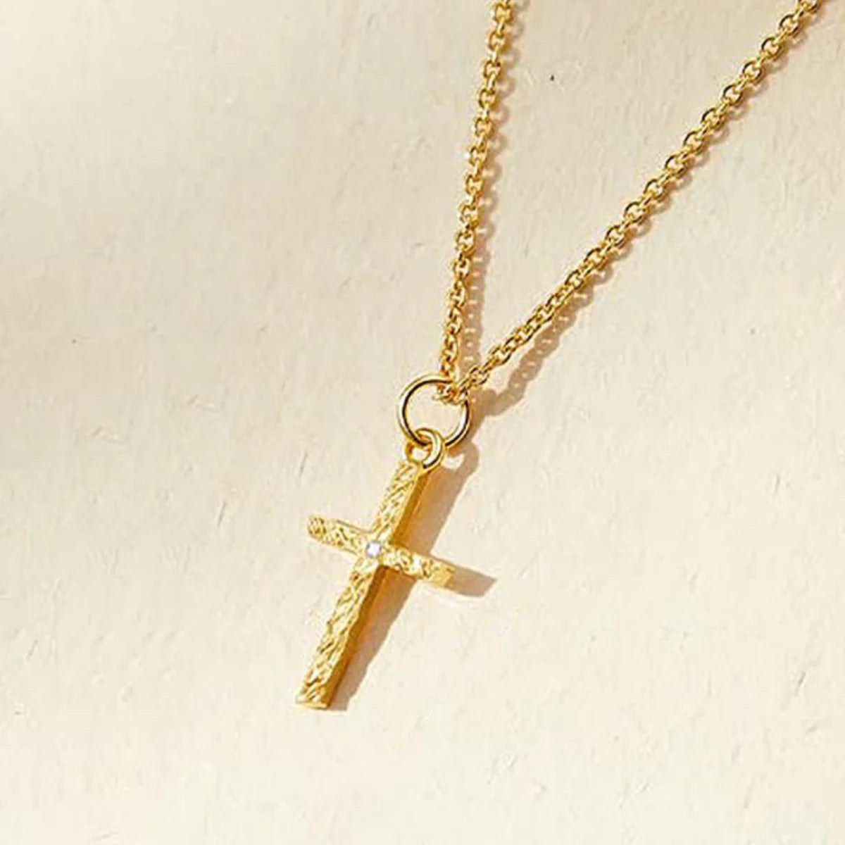 Set de 2 Collares con Inicial y Cruz