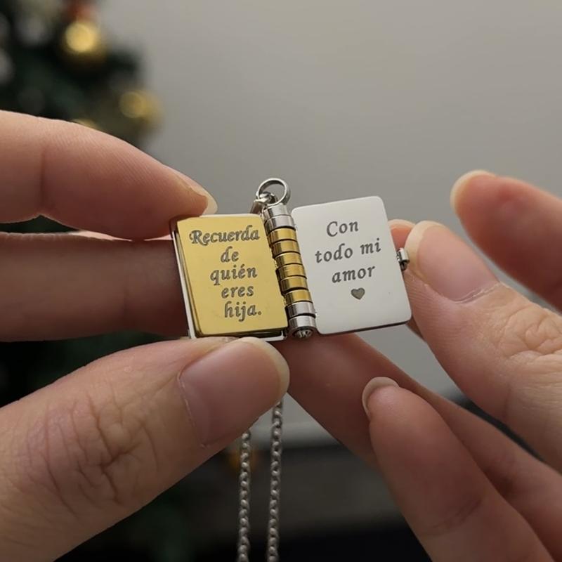 Collar con libro «Mi pequeña estrella» para mi hija