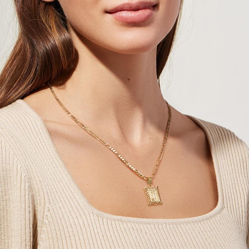 Collar Marco con Inicial Personalizada