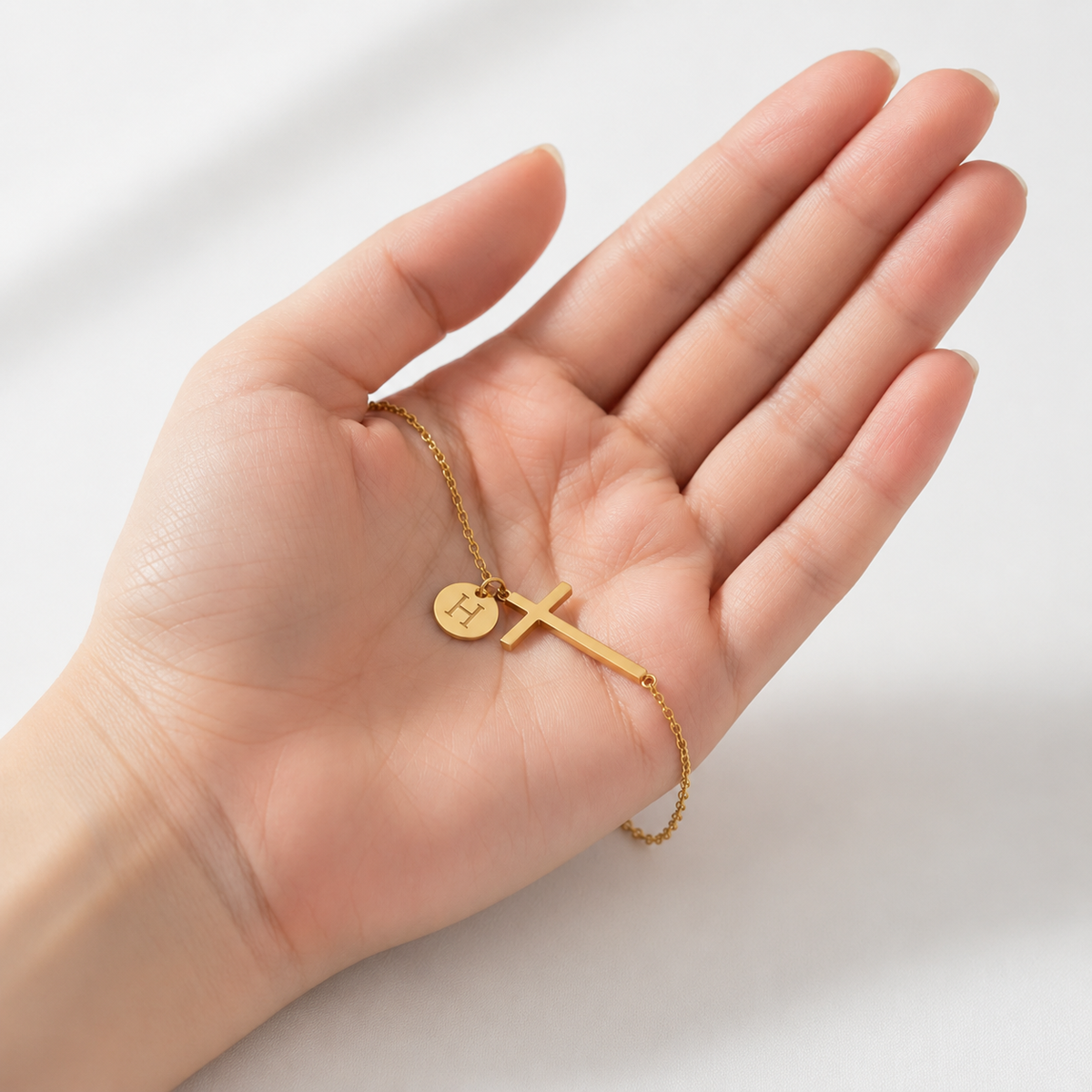 Pulsera con Inicial "Cruz"