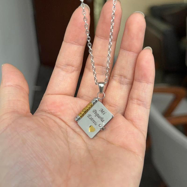 Collar con libro «Mi pequeña estrella» para mi hija