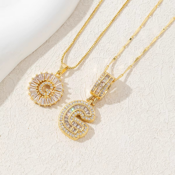 Collares con Inicial – Pack de 2 unidades