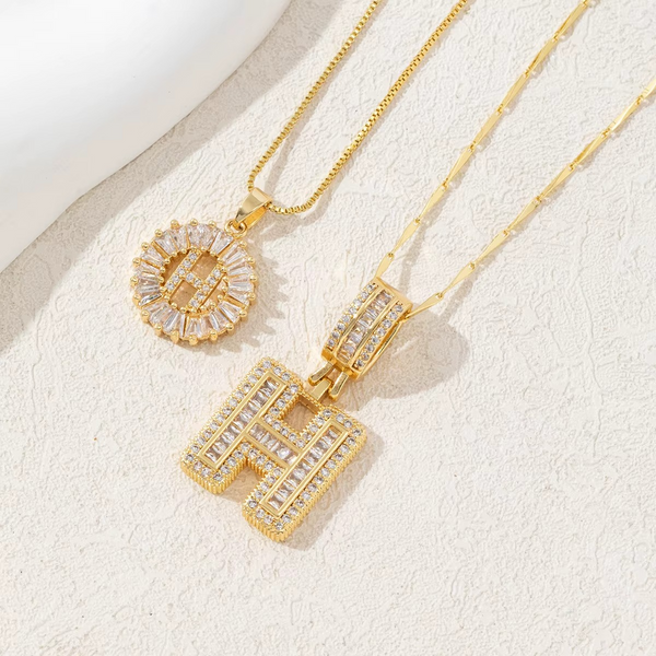 Collares con Inicial – Pack de 2 unidades