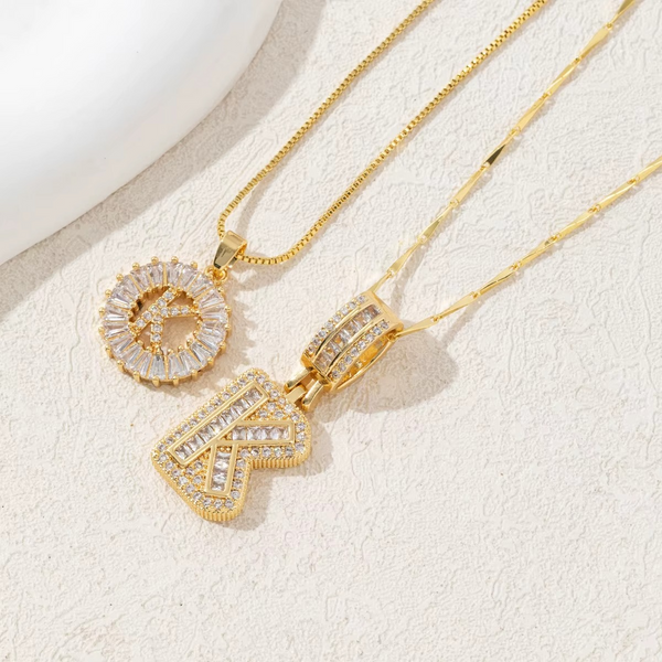 Collares con Inicial – Pack de 2 unidades
