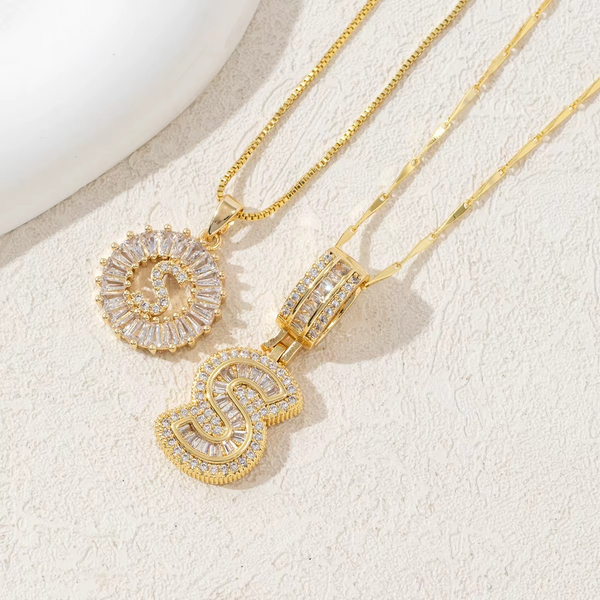 Collares con Inicial – Pack de 2 unidades