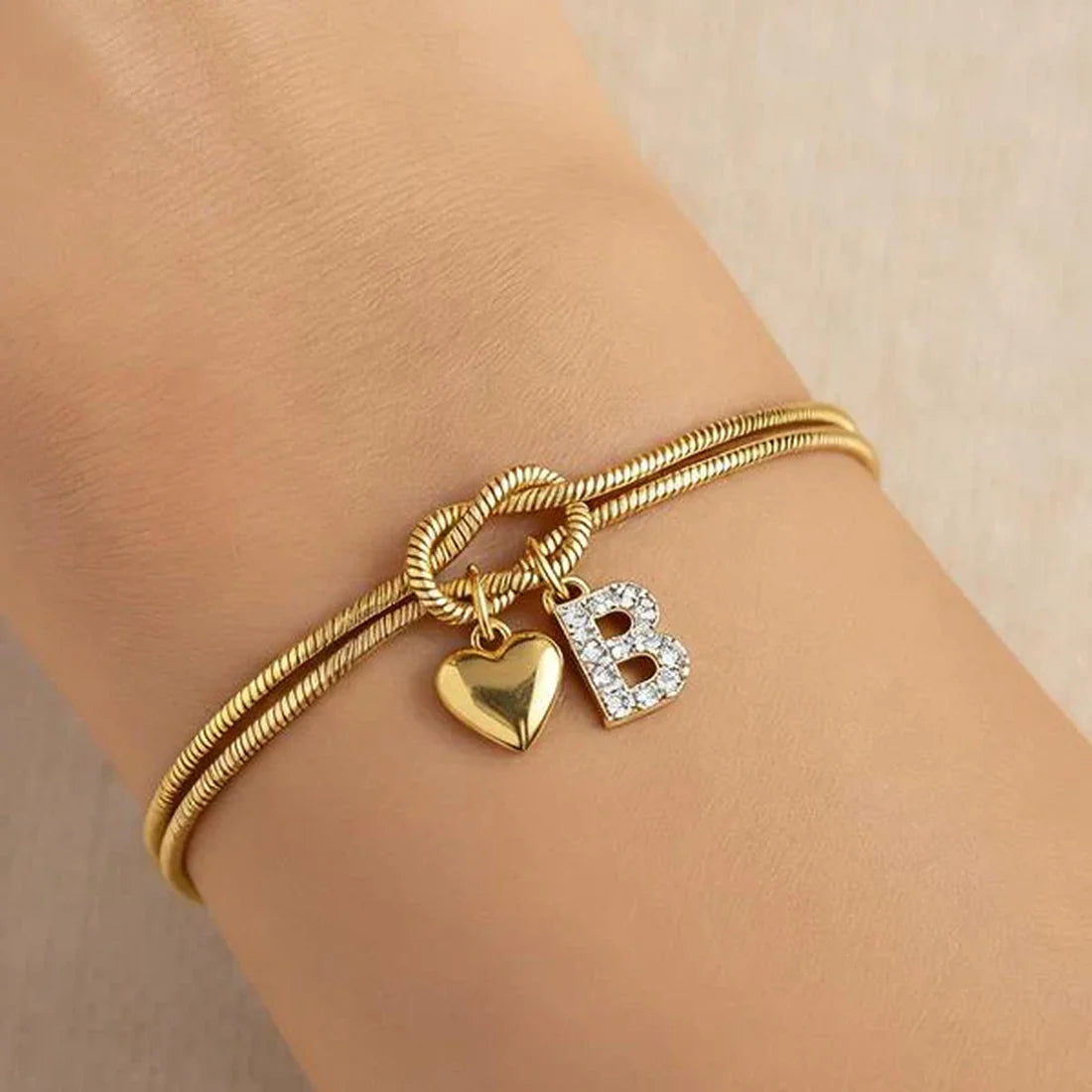 Pulsera Nudo del Amor con Inicial